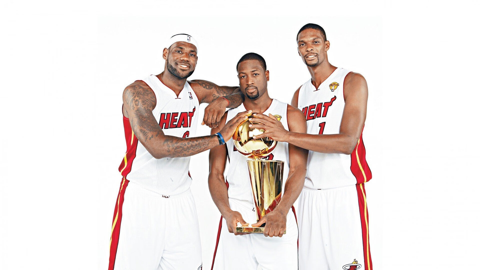 乐鱼体育-明晨西甲前瞻：伊布伤情更新，休斯顿火箭冲击不败纪录  第2张