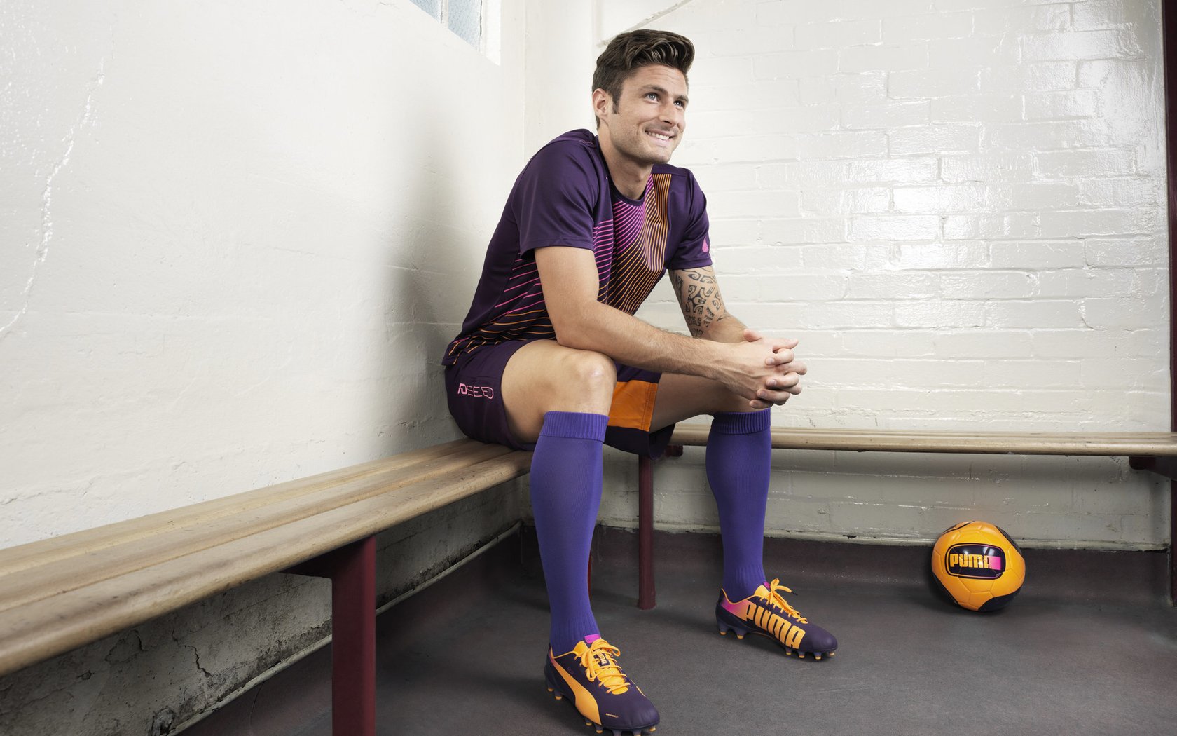 电竞在线游戏-文班亚马手感滚烫，带领利雅得新月横扫俄克拉荷马城雷霆，赛后一句话霸气侧漏