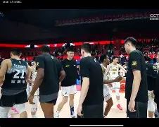 乐鱼体育-曝上海男篮重磅引援  第3张